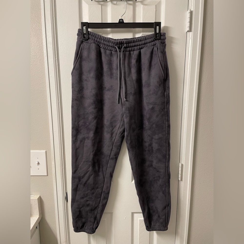 Fabletics Gray Joggers Relaxed Fit Elastic Waist